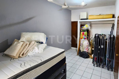 Casa En Venta En Colonia Jacarandas Mazatlan Sinaloa