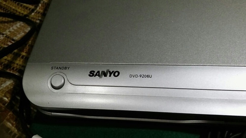 Reproductor De Dvd Sanyo Dvd-9206u