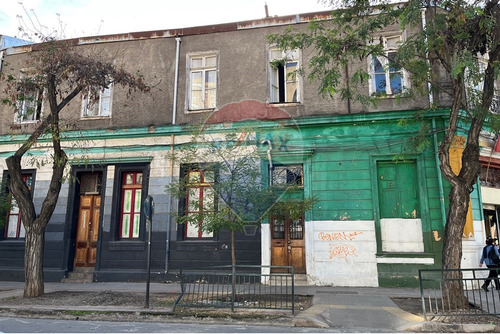 2 Casas Y Local Comercial. Metro República.