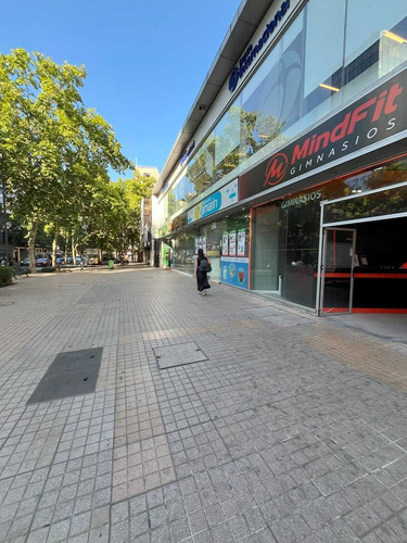Oportunidad Estacionamiento En Excelente Ubicación