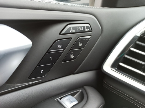 Imagen 12 de 15 de Bmw X7 M50i