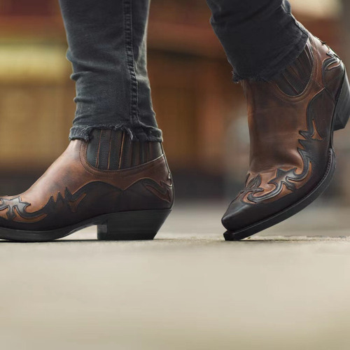 A Botas Vaqueras Tacón Alto Bordadas Punta En Punta Botines