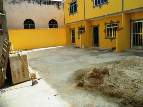 Imagem 11 de 12 de Casas Duplex - Ambai/nova Iguaçu.casa 2 Quartos, 2 Banheiros E Garagem. - Ca00401 - 32690337