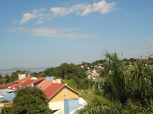 Casa Em Espirito Santo Com 3 Dormitórios - Vz2588