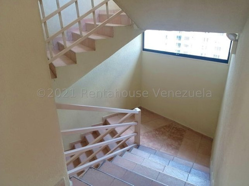 Imagen 26 de 30 de Apartamento Venta Urb. Nuevo Bosque Alto, Av. Fuerzas Aéreas, Maracay, 22-16385 Mv