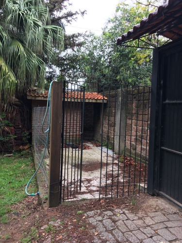 Casa Em Tristeza Com 4 Dormitórios - Vz4048