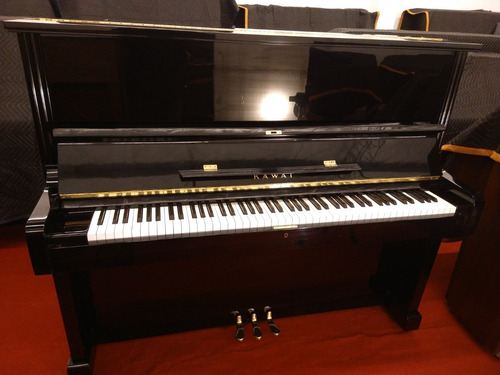 Piano Vertical Kawai U126