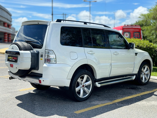 Mitsubishi Pajero Full 3.2 Hpe Aut. 5p