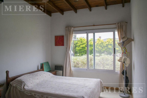 Imagen 21 de 30 de Lindisima Casa En Venta Con Vista Al Lago En Chacras De La Cruz