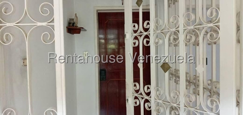 Venta De Apartamento En El Cafetal, Rc 25:18384