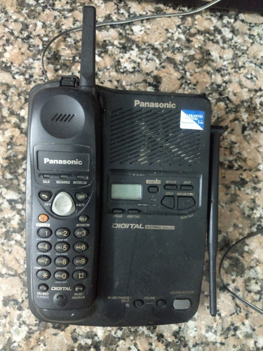 Teléfono Panasonic  Kx-tgk210b Inalámbrico - Color Negro