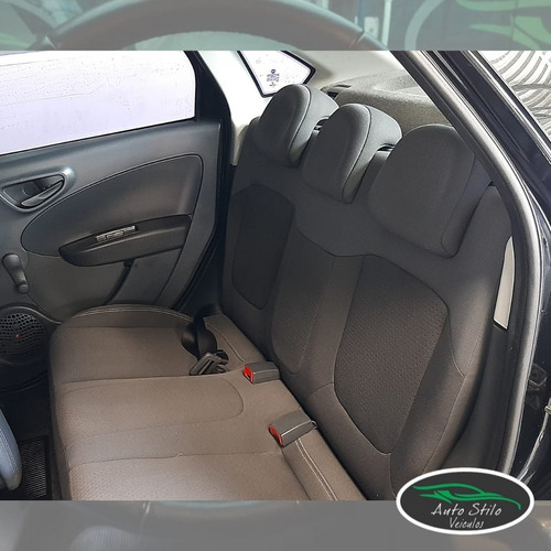Imagem 4 de 9 de Fiat Grand Siena Attractiv 1.4 19/20