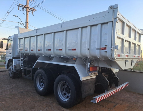 Atego 2425 Reduzido 3-eixos Caçamba