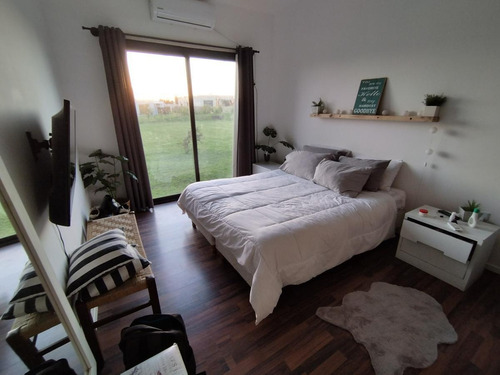 Imagen 6 de 16 de Gran Casa En Venta En Colinas De Carrasco - Amplio Terreno