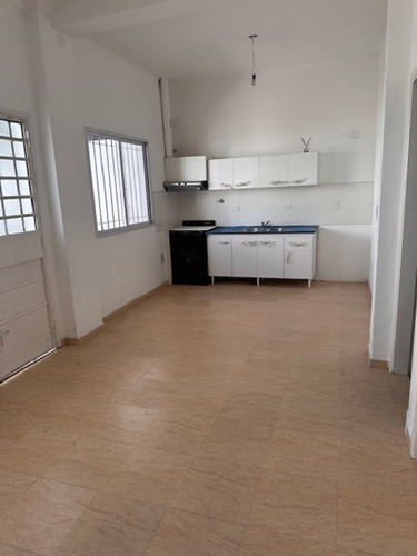 Casa Venta 3 Ambientes Martínez Con Cochera