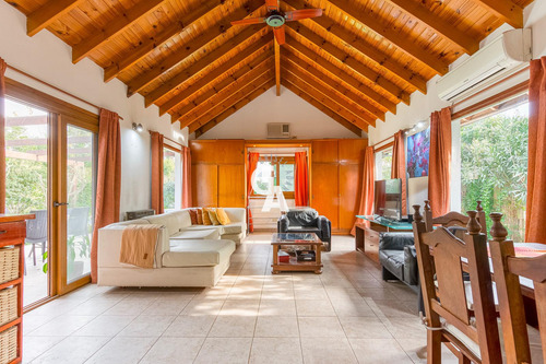 Casa En Alquiler Anual En Pilar Del Lago
