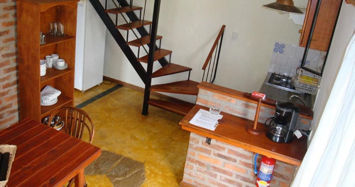 Venta Hotel 1 Dormitorio Colón Con Cochera