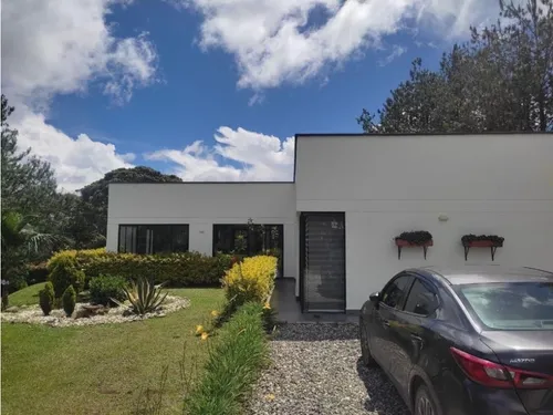 Vendo Casa En Sierras De La Macarena Sector La Cimarrona Marinilla