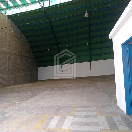 Imagen 2 de 6 de Alquilo Galpones Maracay. Deposito 04243571130