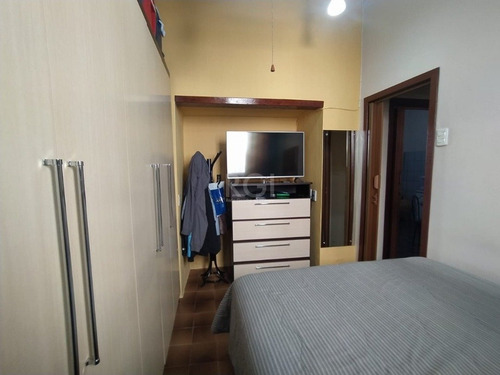 Casa Em Menino Deus Com 3 Dormitórios - Lu431916