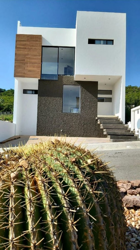 Imagen 15 de 17 de Preciosa Residencia En Zibatá, 4 Recamaras Con Baño, Roof Ga