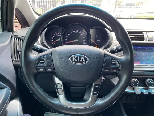 Kia Rio 1.4 4 p