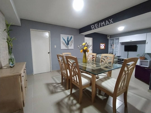 Imagen 3 de 18 de Re/max 2mil Vende Apartamento Remodelado En La Urb. Maneiro - Isla De Margarita