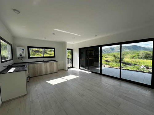 Dueño-vendo Casa De 2 Dormit, 2 Baños, En Lote 5.400 Mts