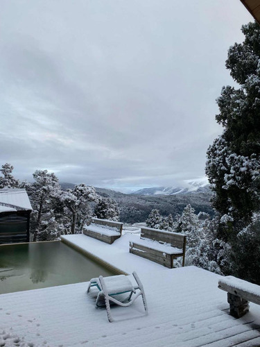 Casa En Venta - 4 Dormitorios 5 Baños - Cochera - 500mts2 - San Martín De Los Andes