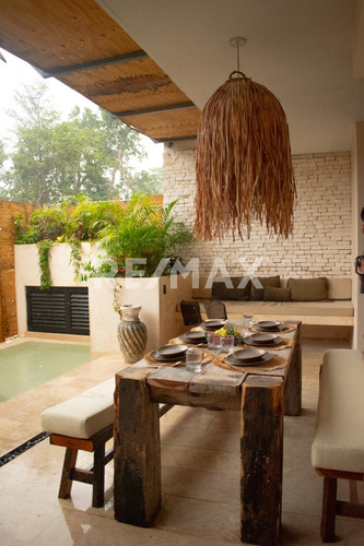309 Deja Vu 2 Rec Plunge Pool N3