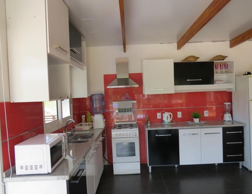 Vendo Casa Con Piscina, 200 Mts De La Playa, Ocean Park- Ref: 34