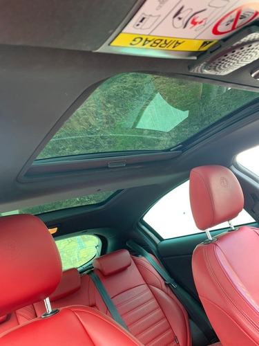 Imagen 9 de 10 de Alfa Romeo Giulietta 2018 1.7 Veloce Tct At