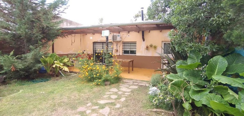 Imagen 24 de 28 de Casa Venta 2 Dormitorios 1 Baño 1 Patio 315 Mts 2 Totales - Villa Parque Sicardi
