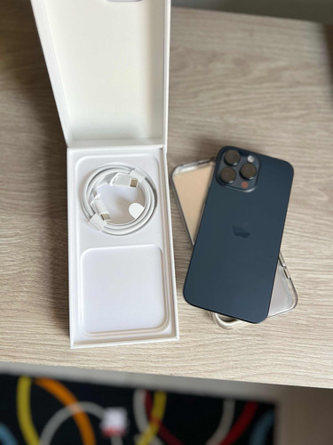 iPhone 15 Pro Max 256g En Caja 20 Días De Uso Blue Titanium