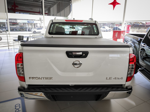 Imagem 7 de 14 de Nissan Frontier 2.3 Td Cd Le 4x4 (aut)