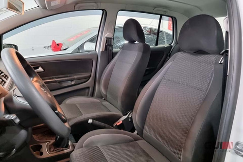 Imagem 9 de 15 de Volkswagen Fox 1.6 Connect 2019 Flex Manual Baixíssimo Km