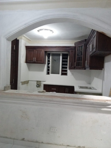 Imagen 6 de 14 de Alquilo 2 Apartamentos Grandes De Dos Habitaciones Sala Coc