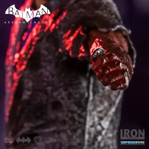 Two-face Duas Caras Batman: Arkham Knight 1:10 Iron Studios