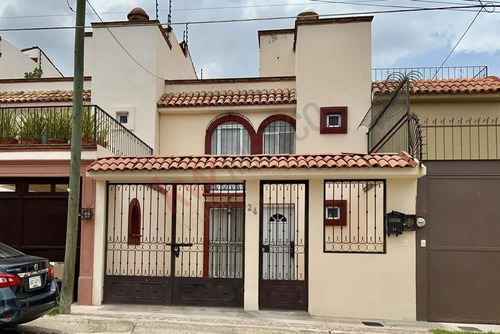Imagen 4 de 16 de Casa Cañada En Venta, Fraccionamiento Las Brisas En San Migu