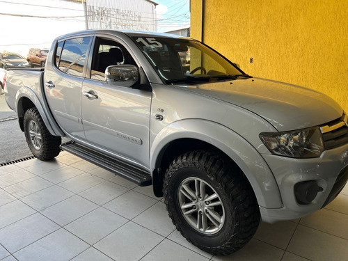 Imagem 11 de 11 de Mitsubishi L200 2015 3.2 Triton Hpe Cab. Dupla 4x4 Aut. 4p