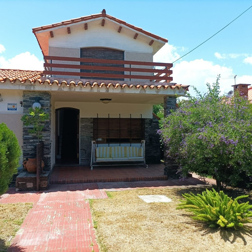 Se Vende Casa En Atlántida