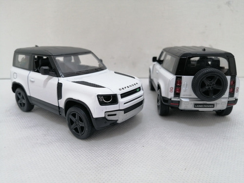 Escala 1/36, Land Rover,  Kinsmart, 13cms Largo, Metálico. 