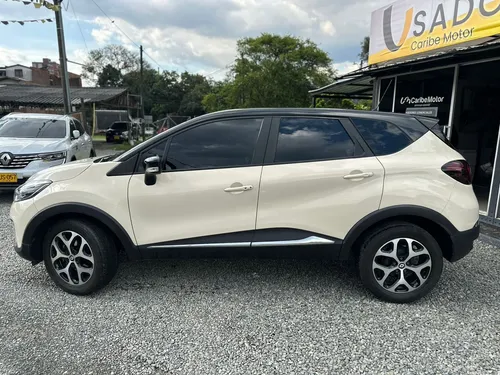 Renault Captur 2.0 Intens Automática