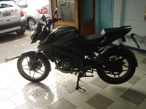 Imagen 2 de 8 de Bajaj Rouser Ns 160