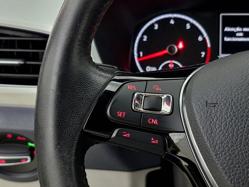 Volkswagen T-Cross 1.4 250 TSI TOTAL FLEX HIGHLINE AUTOMÁTICO