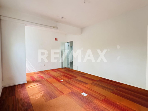 Renta Primer Nivel Casa