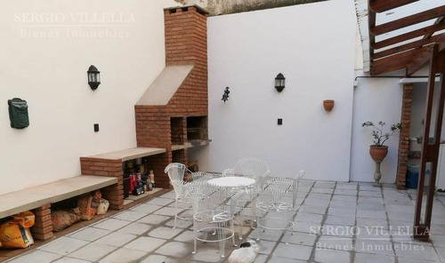 Imagen 3 de 13 de Departamento De Dos Dormitorios En Venta En Rosario