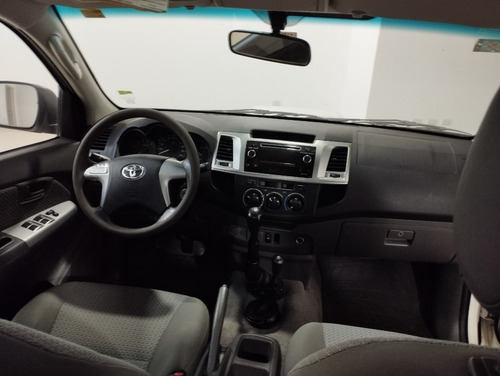 Toyota Hilux 2.5 Cd Dx Pack 120cv 4x4 - C3