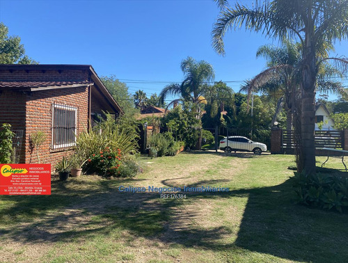 Venta De Complejo De 5 Casas De 2 Dorm. En Atlantida -