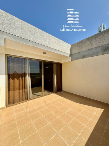 Pent House En Venta, Ubicado En Conjunto Residencial Los Geranios